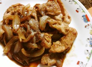 簡単おいしい☆豚肉と玉ねぎのウマ辛炒め♪-レシピのメイン写真