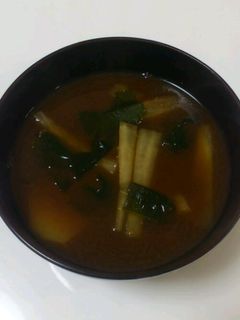簡単! 大根とじゃがいものお味噌汁-レシピのメイン写真