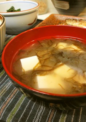 ＊朝食に＊もずくと豆腐の味噌汁＊-レシピのメイン写真