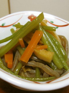 新もの♪ 芋つるの煮物♪-レシピのメイン写真