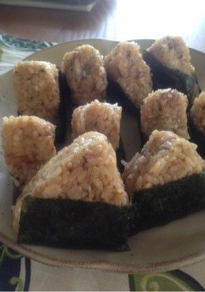 昆布とシーチキンのタヌキおにぎり-レシピのメイン写真