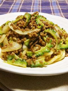 夏☆ゴーヤのカレー焼きうどん-レシピのメイン写真