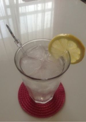 夏バテ熱中症予防にハチミツレモン水-レシピのメイン写真