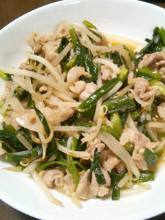 豚バラとニラともやしの炒め物-レシピのメイン写真