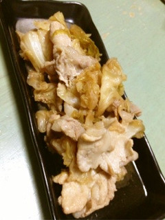 簡単!大量キャベツと豚肉の煮物-レシピのメイン写真