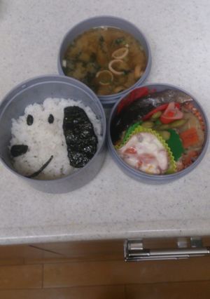 キャラ弁。なんちゃってスヌーピー！-レシピのメイン写真