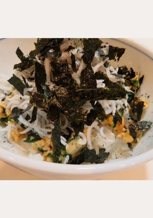 甘い卵焼きと海苔でタレ不要なしらす丼-レシピのメイン写真