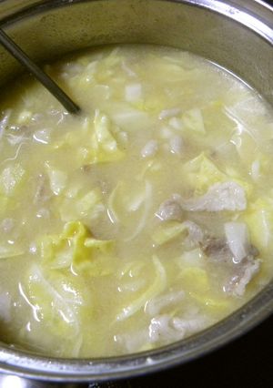 味噌汁④豚とキャベツ-レシピのメイン写真