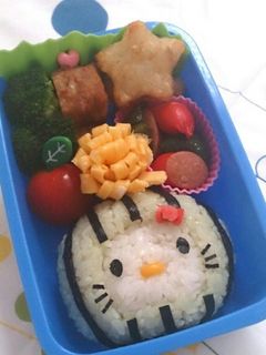 キャラ弁☆スイカのキティちゃん-レシピのメイン写真
