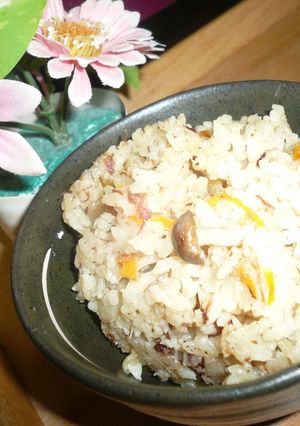 深い味わい!コンビーフで炊き込みご飯☆-レシピのメイン写真