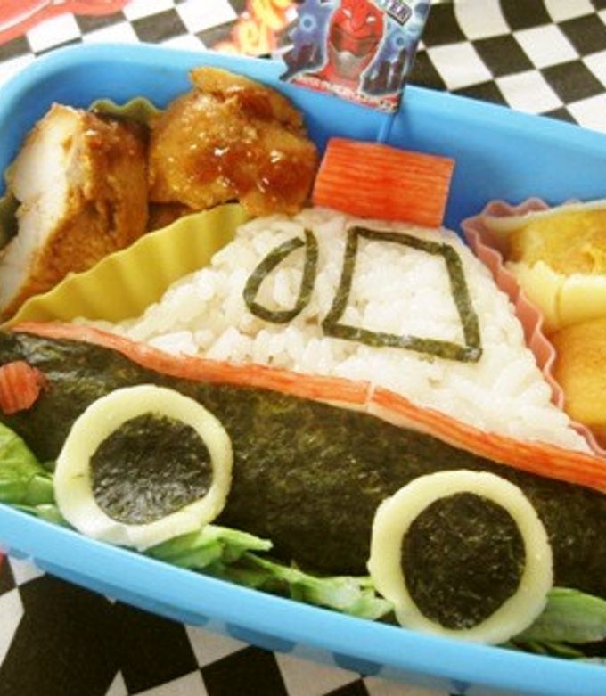 パトカーのお弁当（キャラ弁）（幼稚園）-レシピのメイン写真