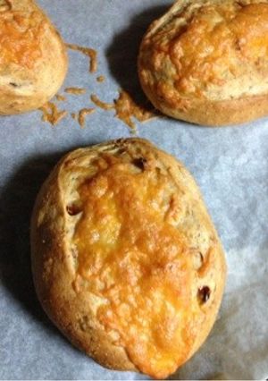 ドライトマトのパン-レシピのメイン写真