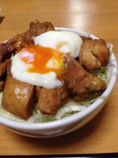 簡単☆てりやきチキンとろーり温玉のせ丼-レシピのメイン写真