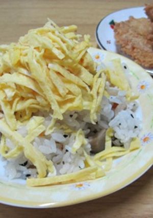 身近にちらし寿司-レシピのメイン写真