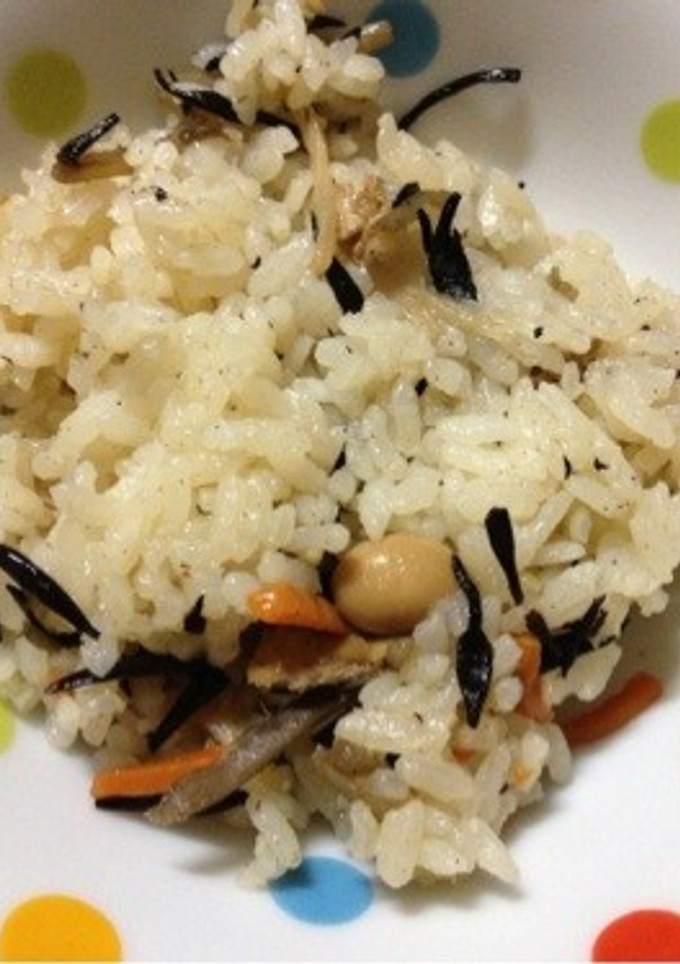 ひじき煮ときんぴらの炊き込みご飯-レシピのメイン写真