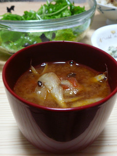 ごぼうとトマトの味噌汁-レシピのメイン写真