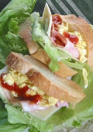おしゃれに朝食☆プチバケットサンド-レシピのメイン写真