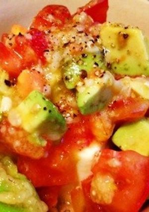 トマトとアボカドの塩麹冷ややっこ-レシピのメイン写真