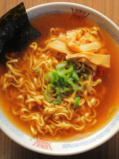 ベジブロスで作るインスタントラーメン-レシピのメイン写真