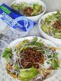 簡単ヘルシー♪納豆サラダジャージャー麺