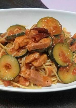 旦那さんが作ったズッキーニのトマトパスタ-レシピのメイン写真