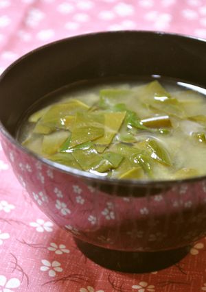木耳菜(キクラゲナ)の味噌汁-レシピのメイン写真