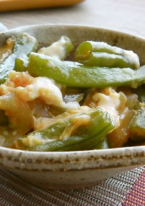 隠元と玉葱と油揚げの15分グツグツ煮♬-レシピのメイン写真