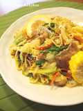 大人気！野菜たっぷり塩焼きそば