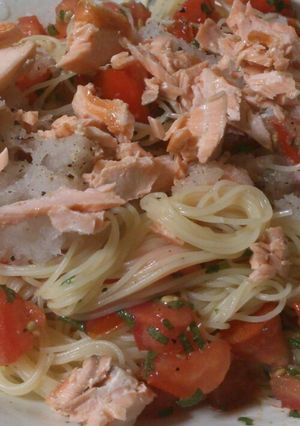 鮭とトマトの冷製パスタ-レシピのメイン写真