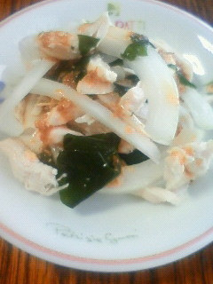 玉ねぎとワカメと鶏むね肉のサラダ-レシピのメイン写真