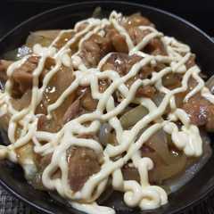 รูปของ がっつり甘辛チキン丼