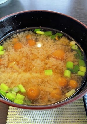 簡単!なめこの味噌汁-レシピのメイン写真