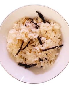 ひじきの炊き込みごはん-レシピのメイン写真