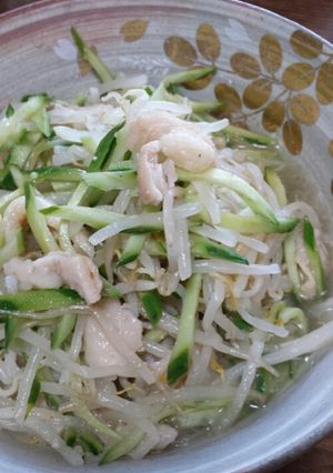 鶏皮で大人気！もやしきゅうり酢の物♪-レシピのメイン写真