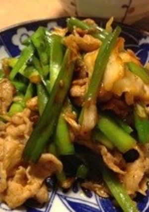 豚ニラキムチ炒め-レシピのメイン写真
