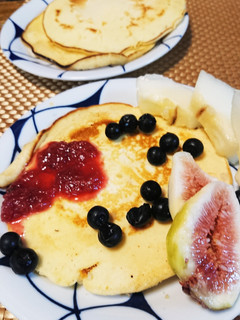 米粉パンケーキ すももジャム添え-レシピのメイン写真