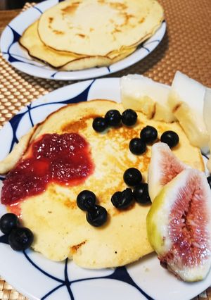 米粉パンケーキ　すももジャム添え-レシピのメイン写真