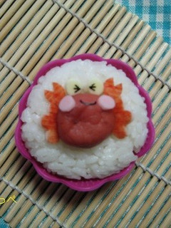 輝け梅の星☆梅干しカニさんおにぎり-レシピのメイン写真