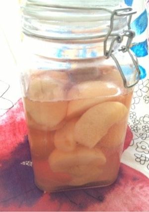初夏のお楽しみ☆桃ワイン　安ワインでok-レシピのメイン写真
