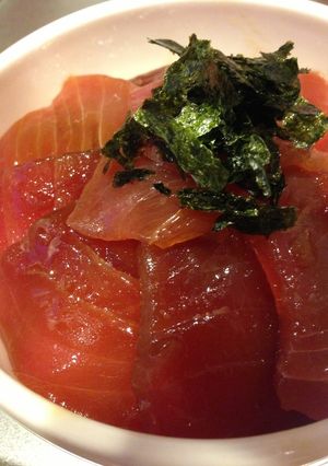 簡単✨安い刺身が漬けるだけ鮪漬け丼✨-レシピのメイン写真
