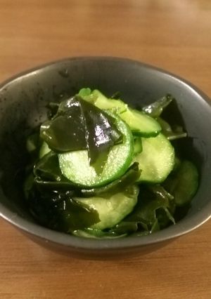 さっぱり♪きゅうりとわかめの即席酢の物-レシピのメイン写真