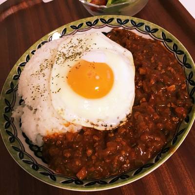 トマト缶で絶品！キーマカレー☆写真付き