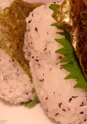 トリプル梅しそおにぎり-レシピのメイン写真