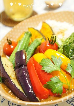 夏バテ予防☆簡単リメイク♪夏野菜カレー-レシピのメイン写真
