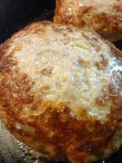定番 ハンバーグ-レシピのメイン写真