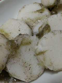 山芋ととろろ昆布の麻の実粉入り塩煮-レシピのメイン写真