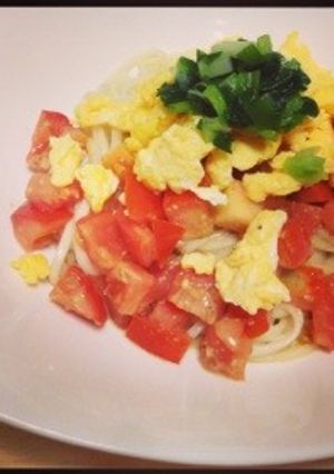 簡単！夏バテ防止！トマトのゴマだれうどん-レシピのメイン写真