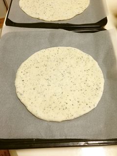 ピザ生地(バジル風味)-レシピのメイン写真