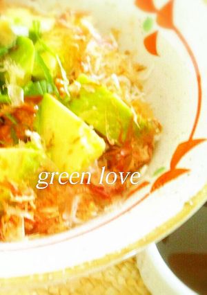 忙しい朝にも♪アボカド納豆しらす丼☆-レシピのメイン写真