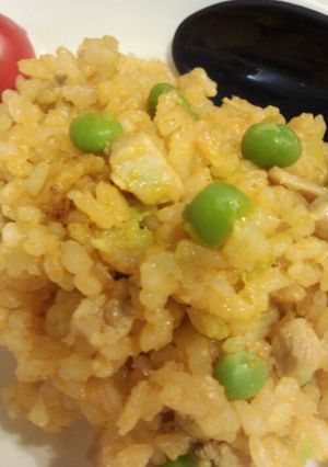 お鍋で炊く昔ながらの簡単チキンピラフ☆-レシピのメイン写真